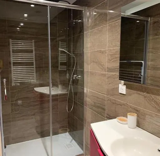 Proche Climatisé 2 Pièces Style Loft * Niza